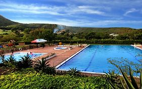 Casa privada Encanto Vacacional Piscina y BBQ en Anapoima con Smart TV, 3 Habitaciones 3 Baños Wifi